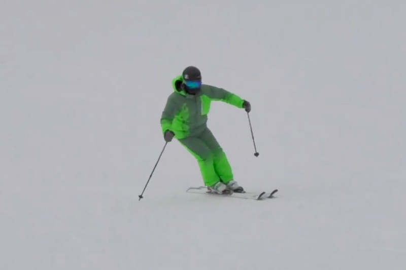 Как научиться кататься на горных лыжах советы